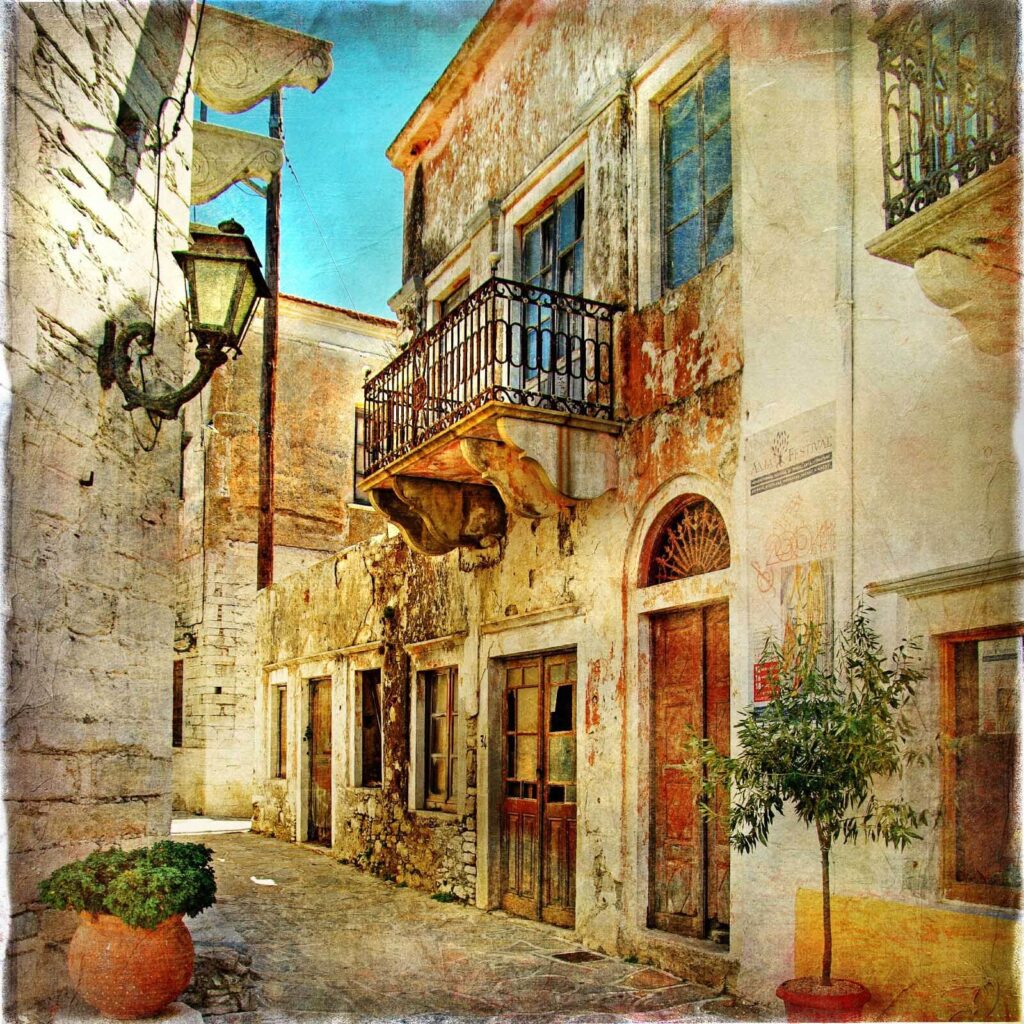 Πέτρινο κτίριο με μπαλκόνι Πέτρινο κτίριο με μπαλκόνι