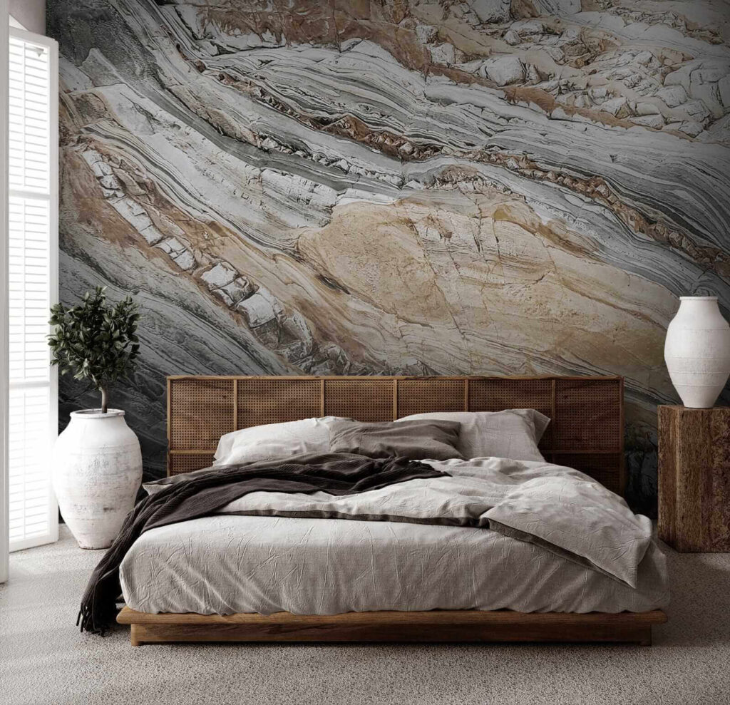 Striking patterns in natural stone Striking patterns in natural stone