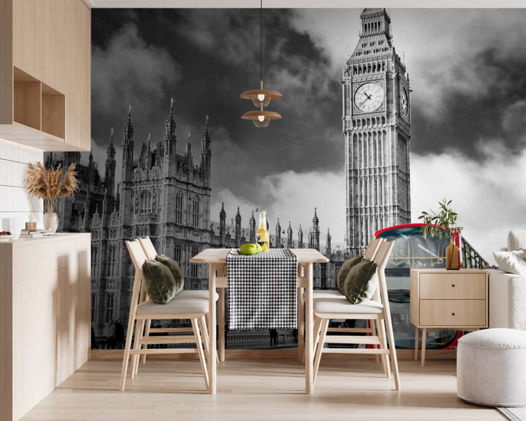 u56834pik119m 1024x819 - Κόκκινο διώροφο λεωφορείο σε δρόμο με πύργο ρολογιού στο φόντο - tegory