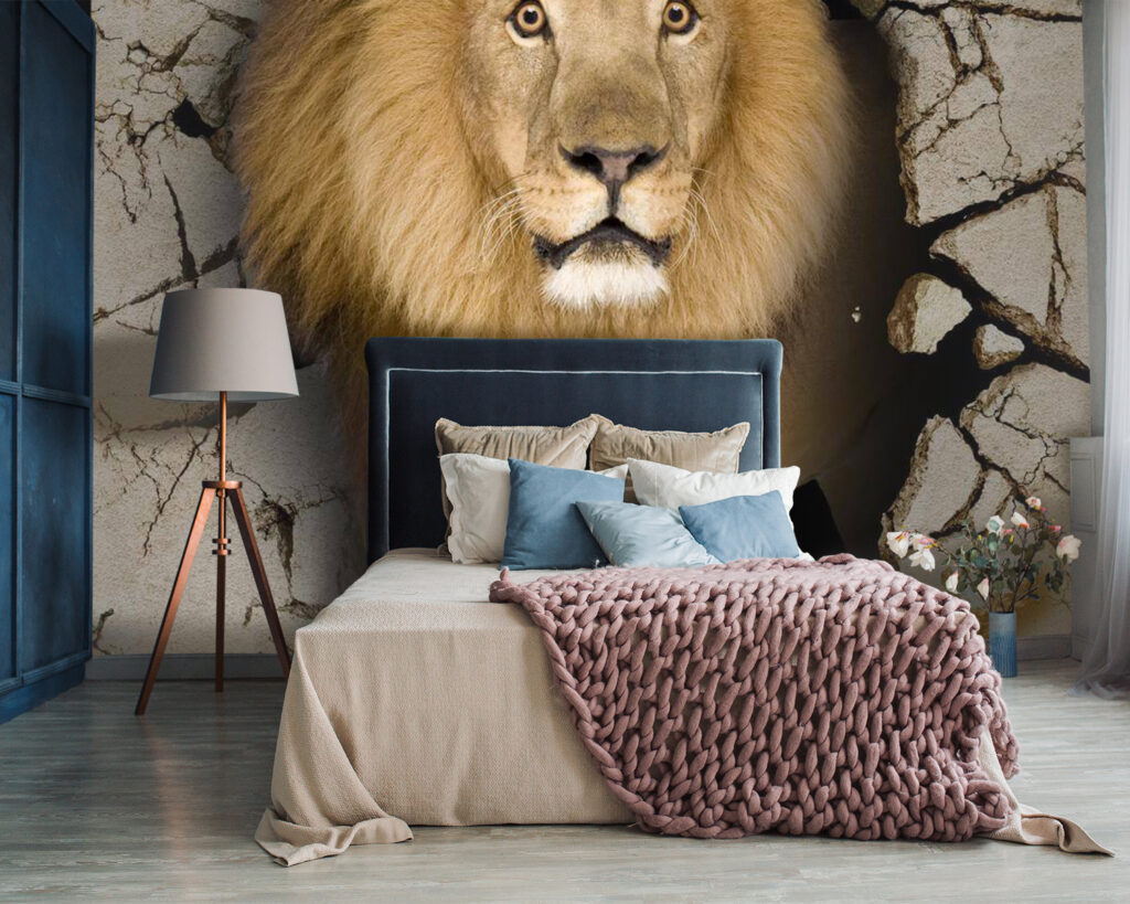 u77849pib87 1024x819 - Το λιοντάρι περπατάει μέσα από έναν τοίχο με ρωγμές - tegory