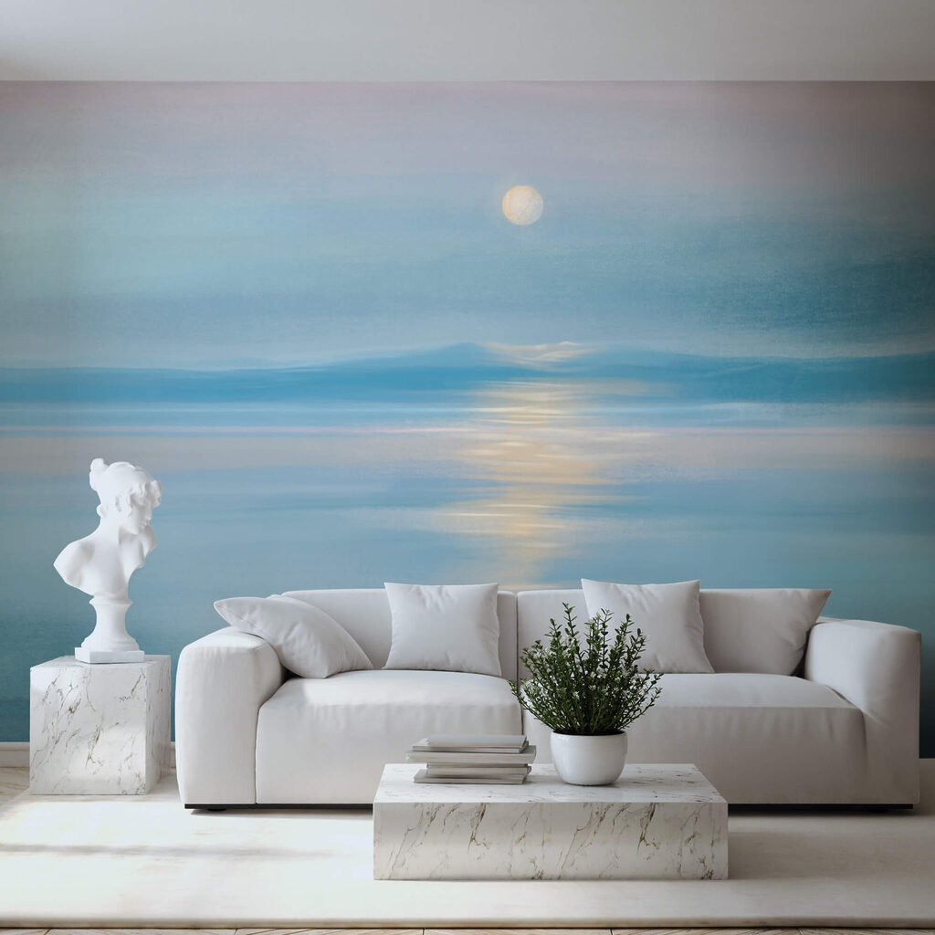 Φεγγάρι πάνω από ένα υδάτινο σώμα