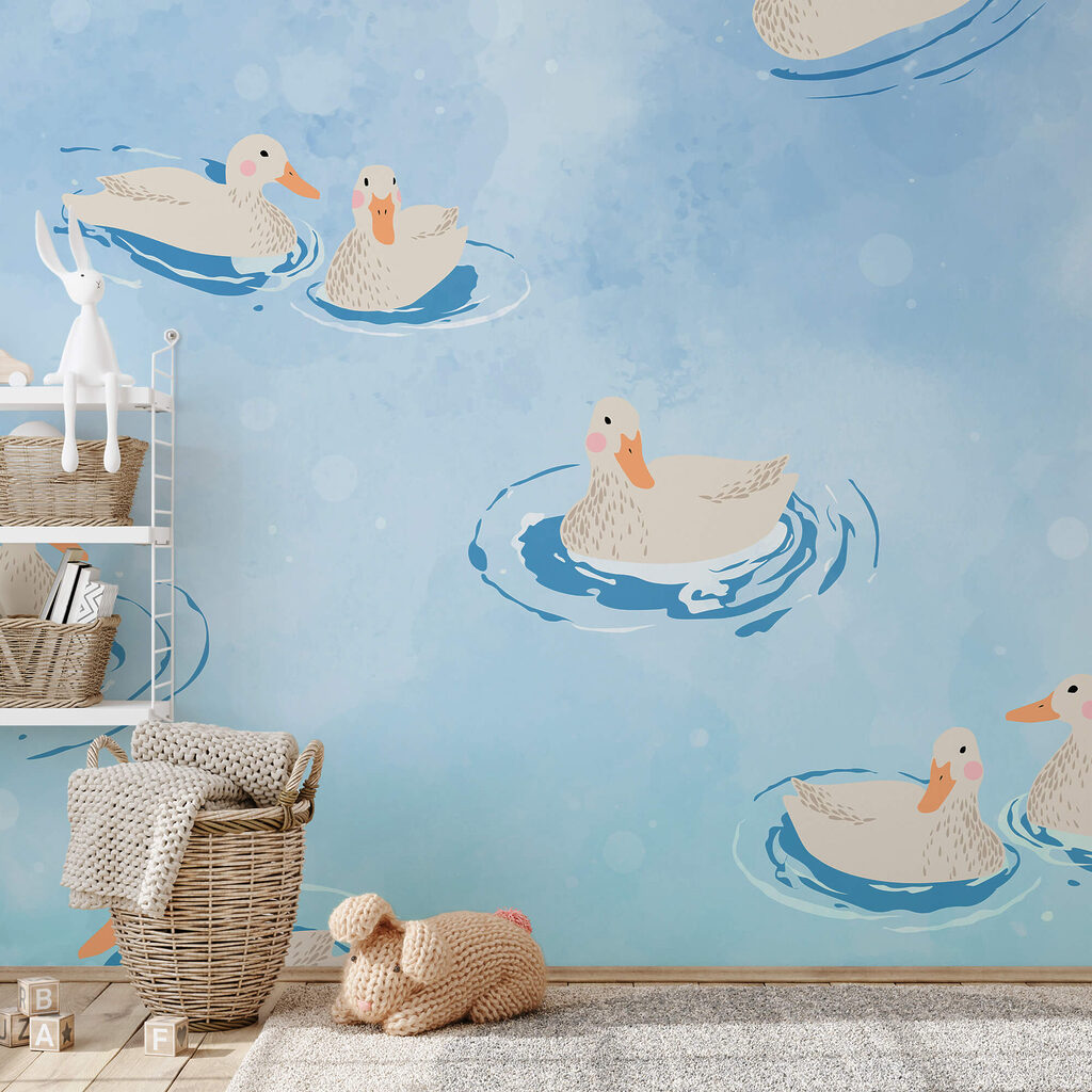 Ομάδα από πάπιες που κολυμπούν στο νερό