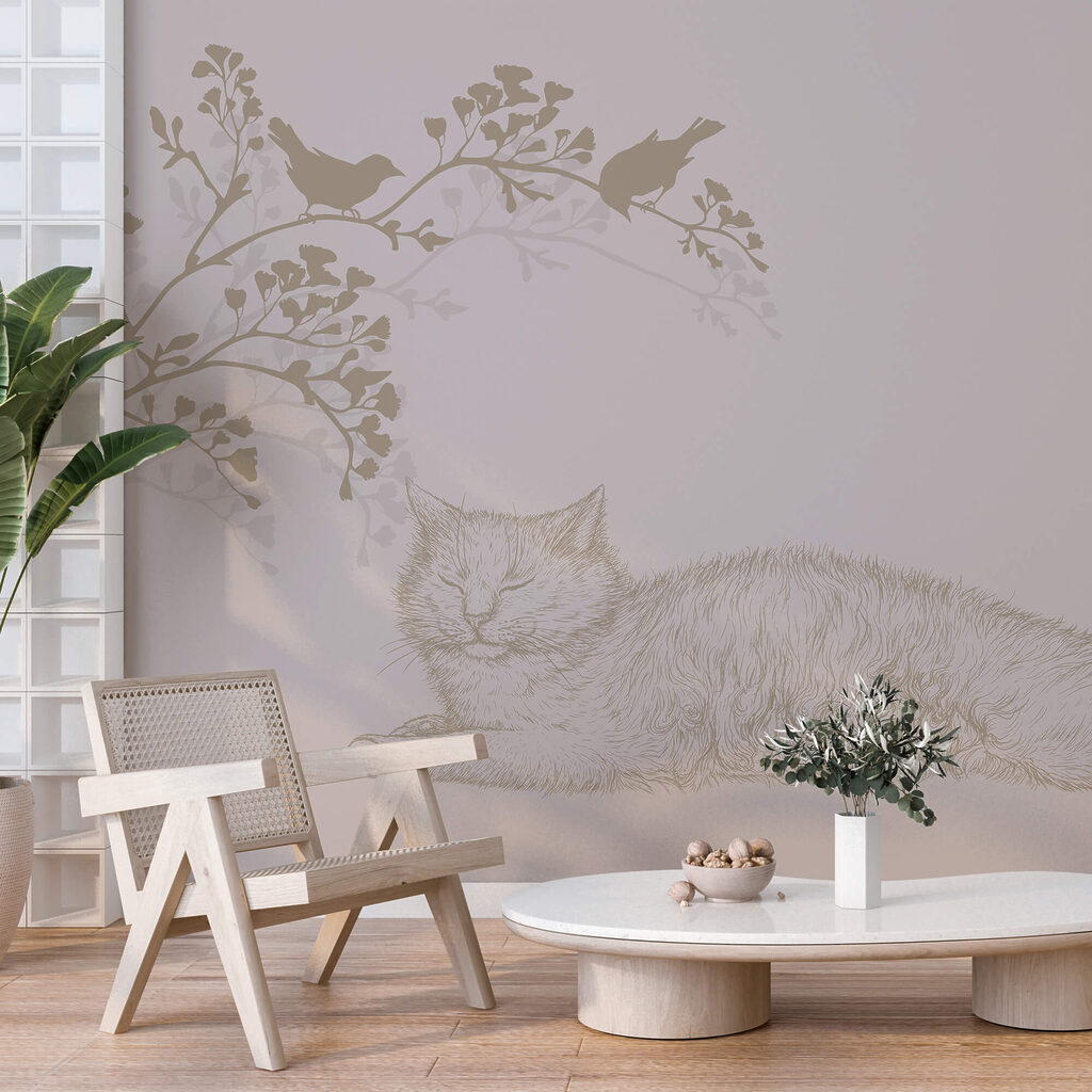 Γάτα ξαπλωμένη σε κλαδί δέντρου